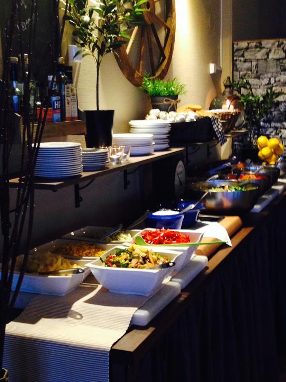 Kils Hotell & Restaurang Luaran gambar